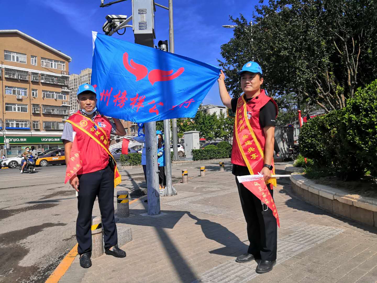 <strong>日女人阴道黄色视频</strong>